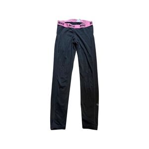 Women’s medium Nike leggings